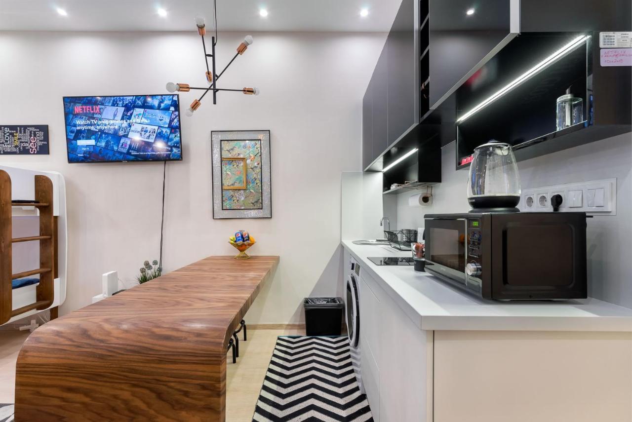 Economy Downtown Design Apartments - Free Parking - Balcony - Super Puplic Transport - Ac بودابست المظهر الخارجي الصورة