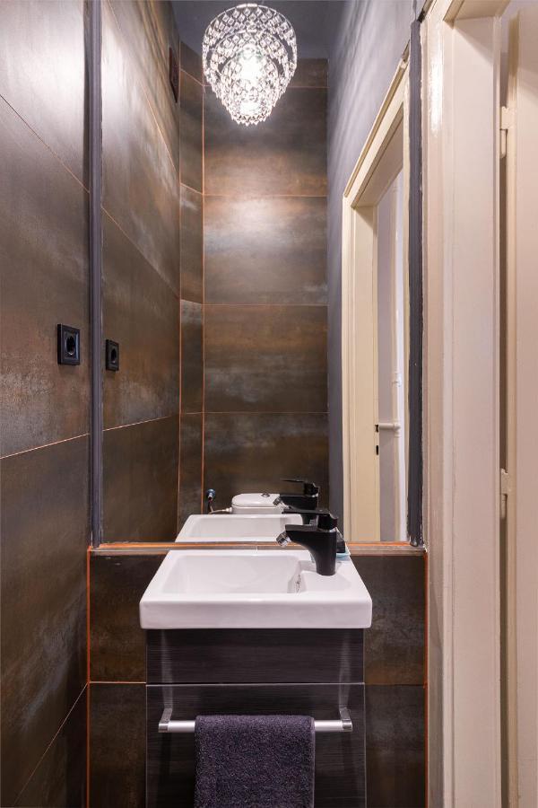 Economy Downtown Design Apartments - Free Parking - Balcony - Super Puplic Transport - Ac بودابست المظهر الخارجي الصورة