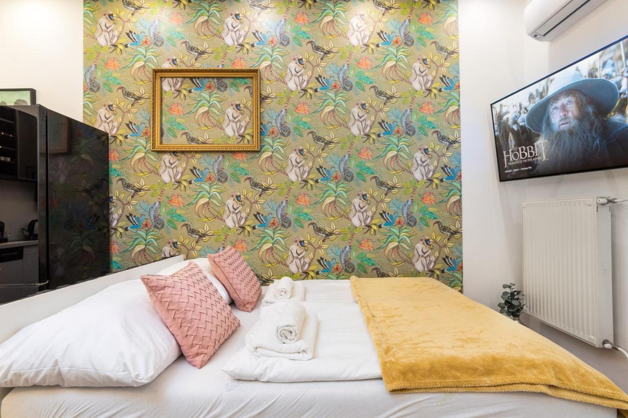Economy Downtown Design Apartments - Free Parking - Balcony - Super Puplic Transport - Ac بودابست المظهر الخارجي الصورة
